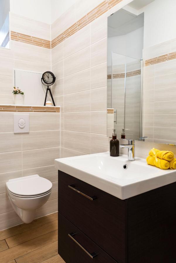 Freshly Renovated 2Br&Lr+Walk-In Rainshower Apartman Berlin Kültér fotó
